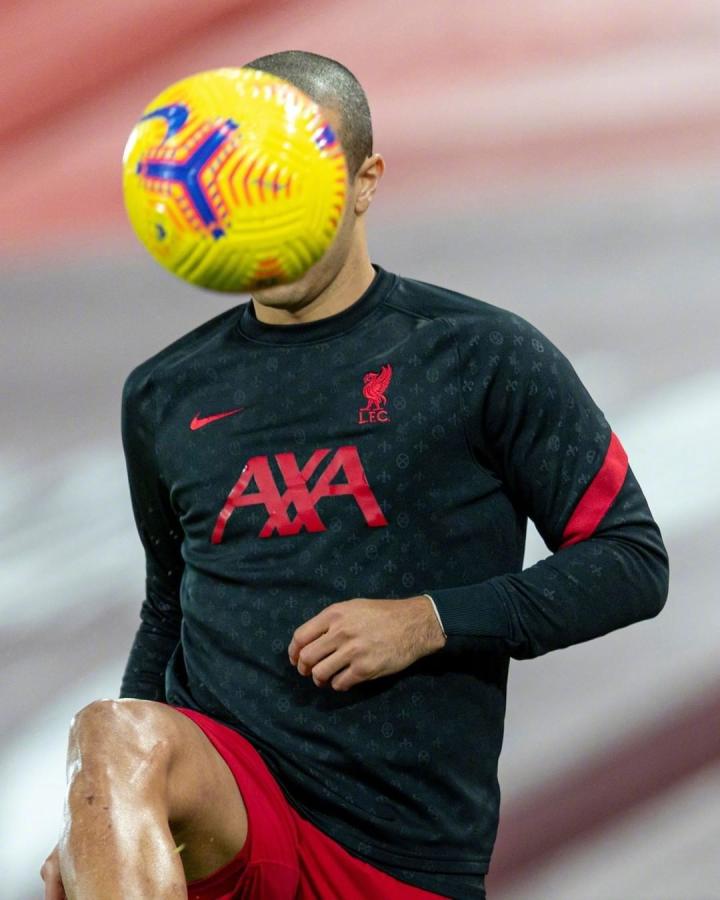 英雄联盟有礼投注-冲刺阶段足总杯焦点战，浙江稠州回应争议，质疑声仍在，细节决定成败的简单介绍